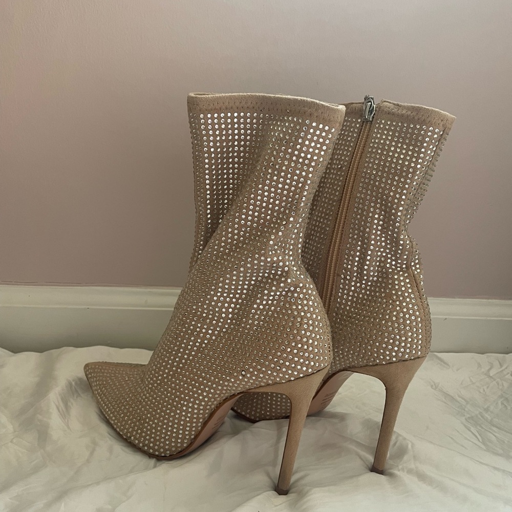 SCHUTZ Size 7 Nude Rinestone Booties